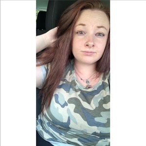 Meet your Posher, Maddie